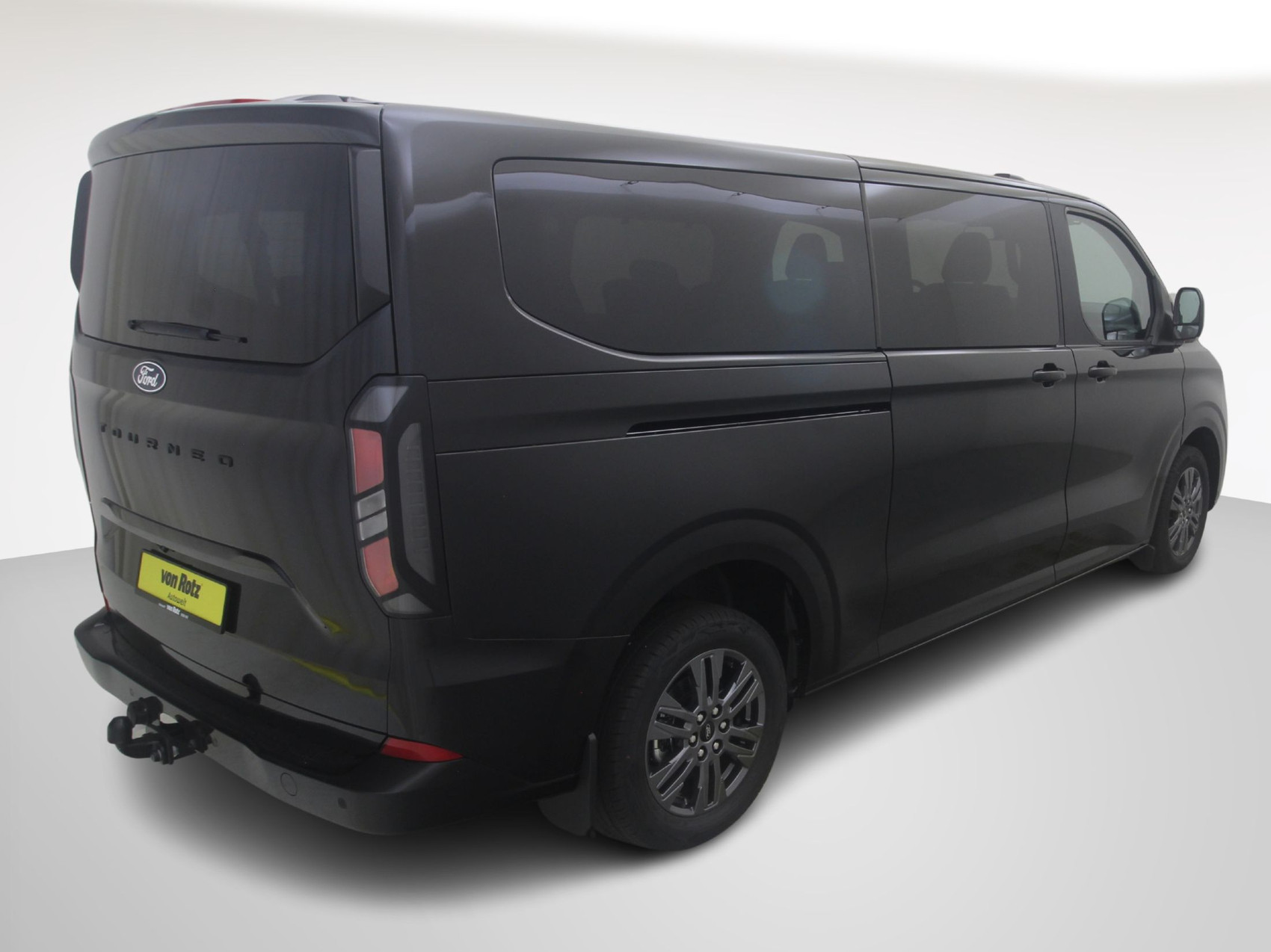 FORD Tourneo Custom 320 L2 2.0 TDCI 4×4 Titanium